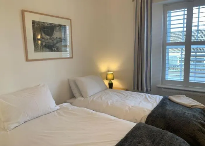 Newly Refurbished Uplyme Getaway