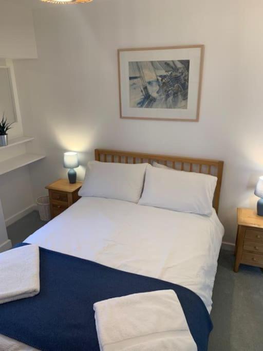 Newly Refurbished Getaway Apartment