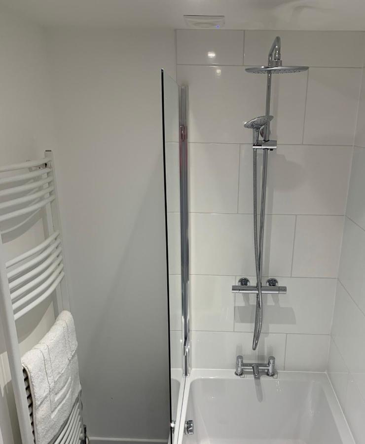 Newly Refurbished Getaway Uplyme